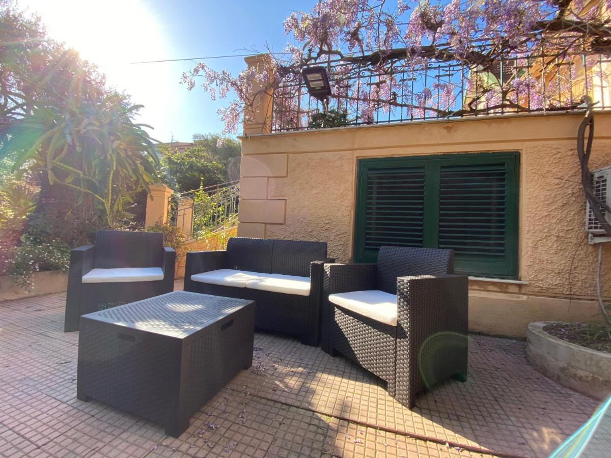 פלרמו Mondello Beach Luxury Apartments מראה חיצוני תמונה