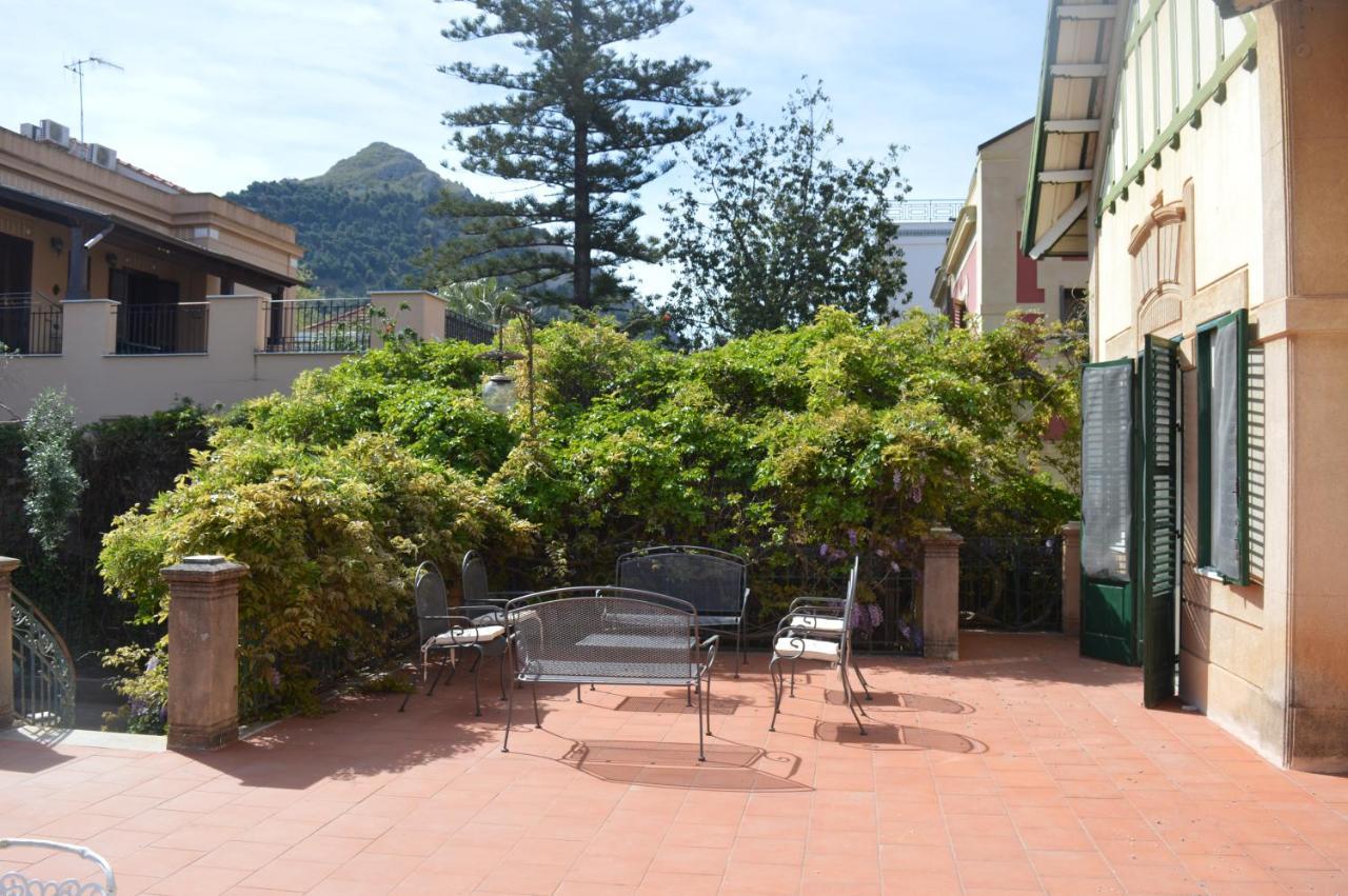 פלרמו Mondello Beach Luxury Apartments מראה חיצוני תמונה