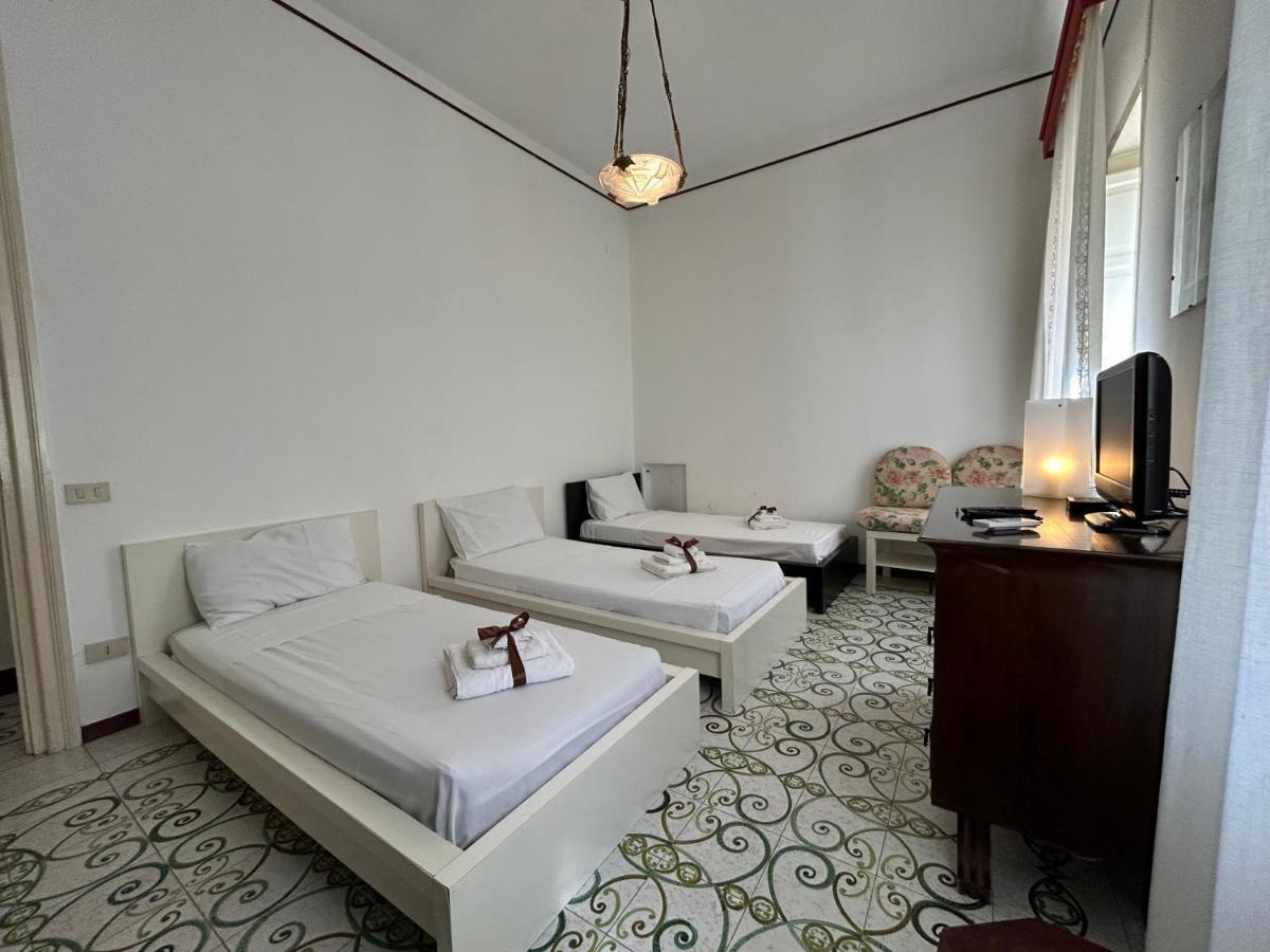פלרמו Mondello Beach Luxury Apartments מראה חיצוני תמונה