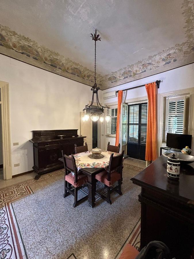 פלרמו Mondello Beach Luxury Apartments מראה חיצוני תמונה